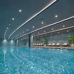 Grand Sapphire Modern 2 Bedroom With Terrace *