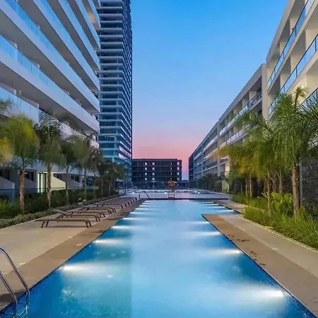 Grand Sapphire Modern 2 Bedroom With Terrace Lazania