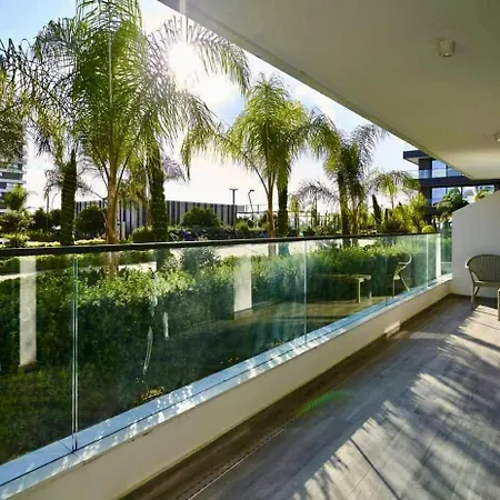 Grand Sapphire Modern 2 Bedroom With Terrace Appartement