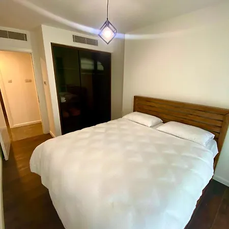 Grand Sapphire Modern 2 Bedroom With Terrace Appartement Lazania