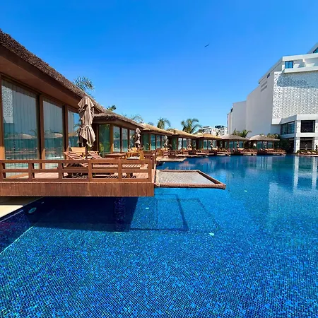 Grand Sapphire Modern 2 Bedroom With Terrace Appartement *