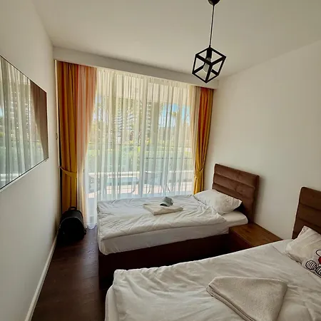 Grand Sapphire Modern 2 Bedroom With Terrace Appartement Lazania