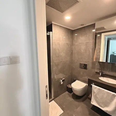 Appartement Grand Sapphire Modern 2 Bedroom With Terrace *
